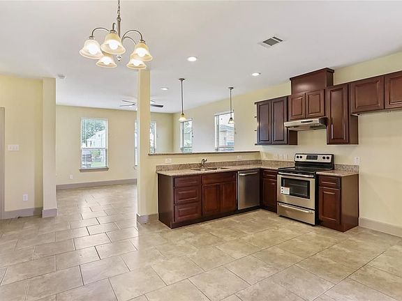 3rd image of 3127 Bay Oaks Harbor Dr