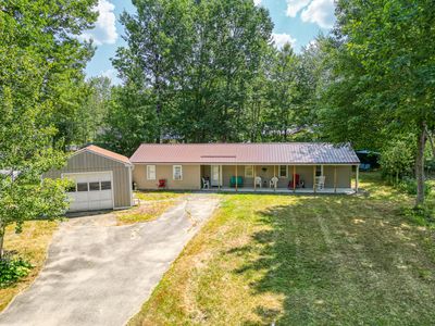 25 Pine Street, Newport, ME, 04953