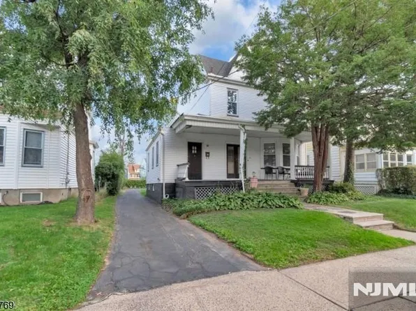 46 Oakland Terrace, Newark, NJ 07106