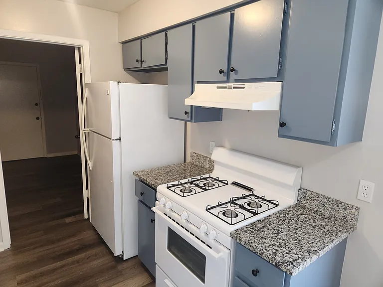 River Oaks Apartments — Photo 39