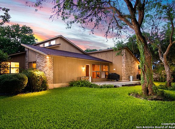 4th image of 13402 La Vista Dr