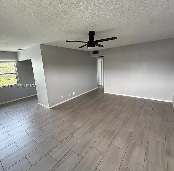 165 Fanshaw Way #D-165 — Photo 1