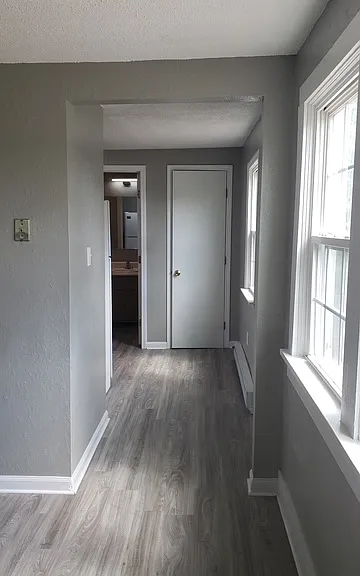 108 S Green St #9 — Photo 4