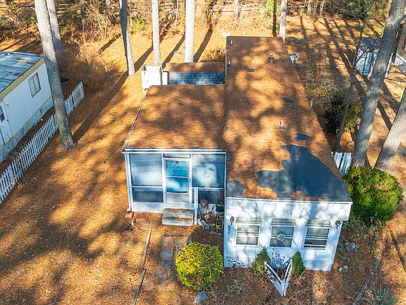 5th image of 29869 Lawrence Cir