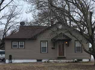 410 Jerome Ln, Cahokia, IL 62206