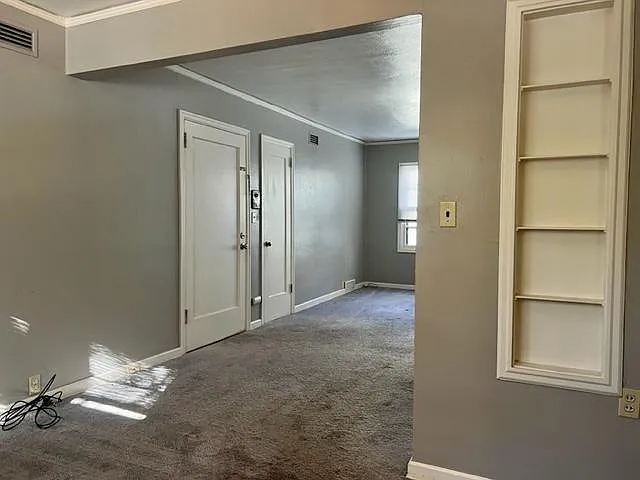 610 Washington St #17 — Photo 7