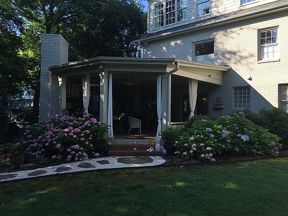 back porch/outdoor kitchen