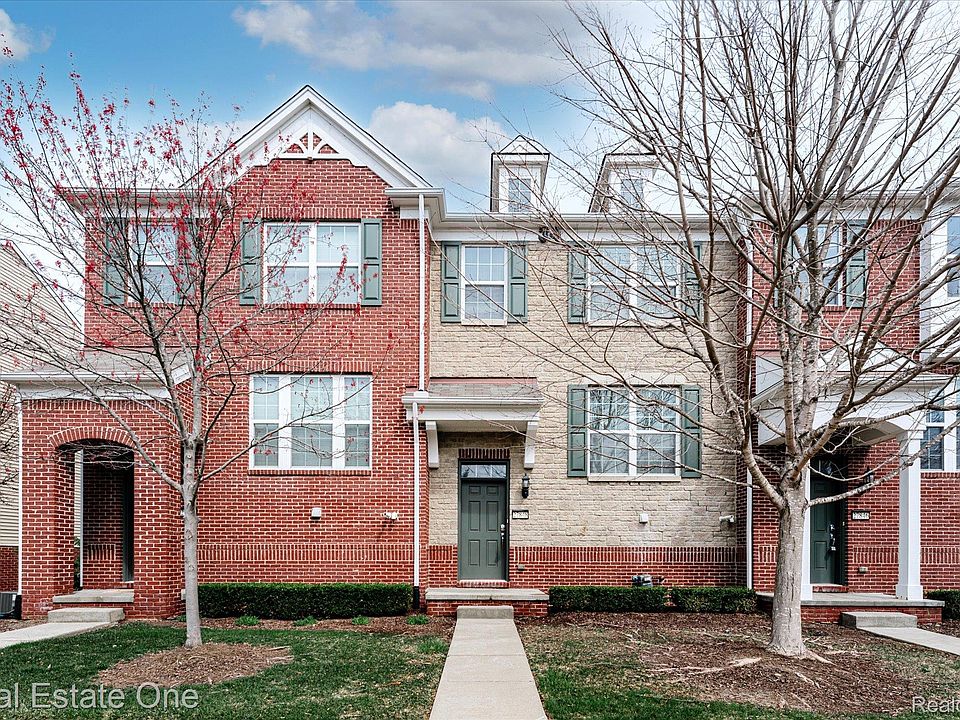 1st image of 27848 Hopkins Dr