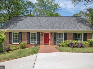 378 Beechwood Dr, Athens, GA 30606