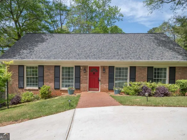 378 Beechwood Dr, Athens, GA 30606