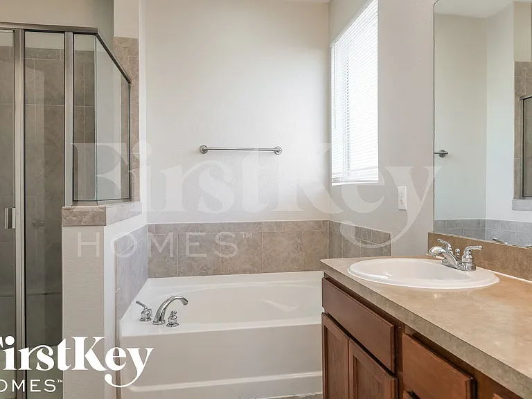 1415 Sax Leigh Dr — Photo 8