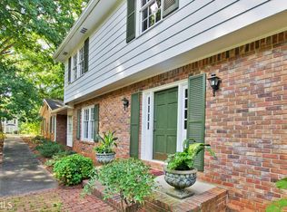 1716 Stonecliff Ct, Decatur, GA 30033