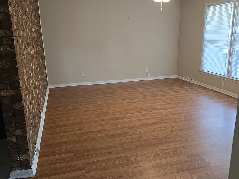 5308 Maryland Dr — Photo 6