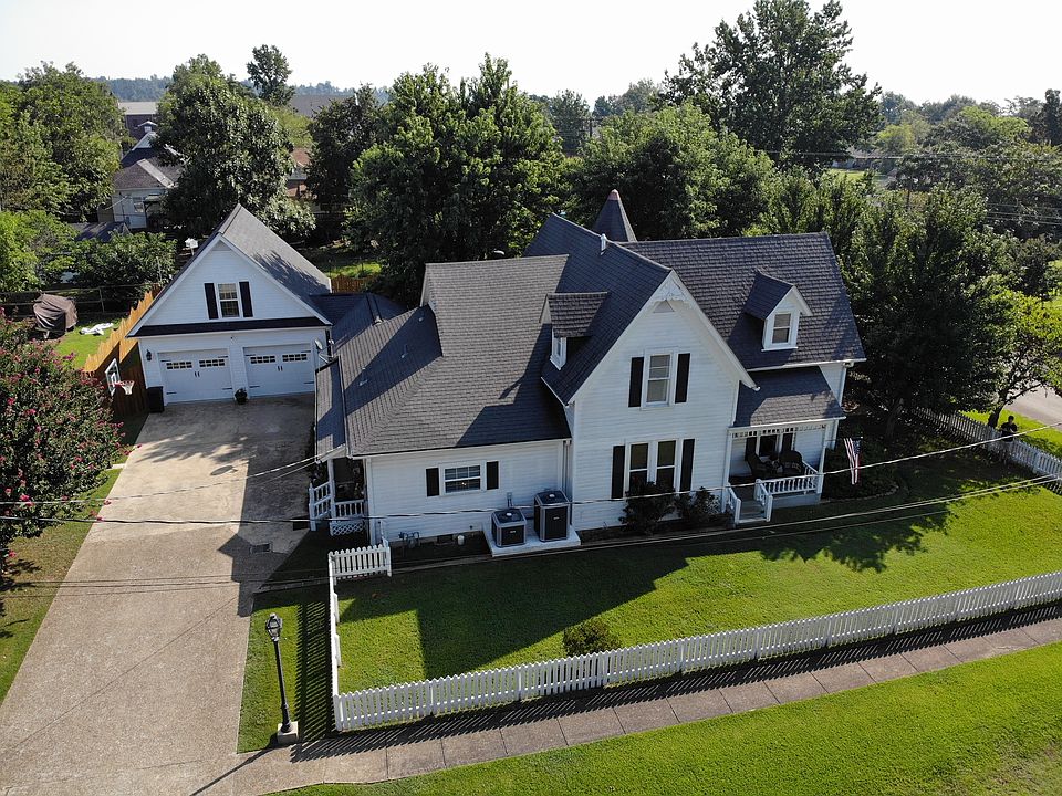 1st image of 1011 Port Arthur Ave