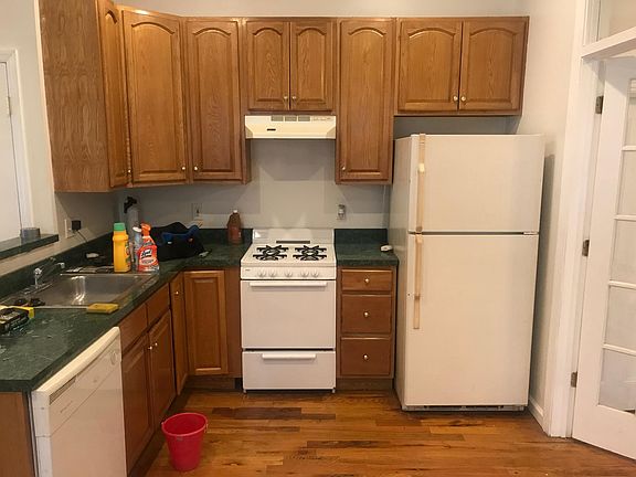 2nd image of 4030 Westminster Ave #1