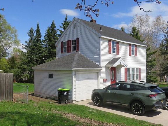 2nd image of 304 W Easterday Ave