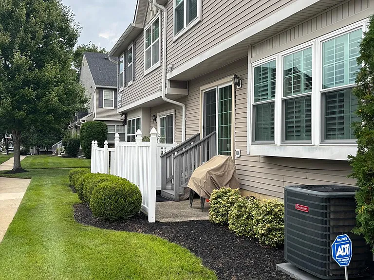 2802 Gramercy Way — Photo 1