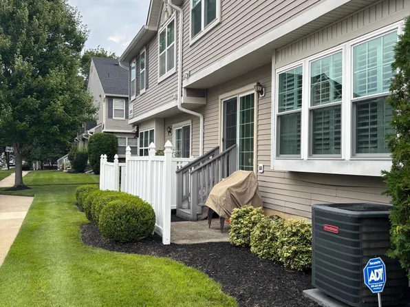 2802 Gramercy Way, Mount Laurel, NJ 08054