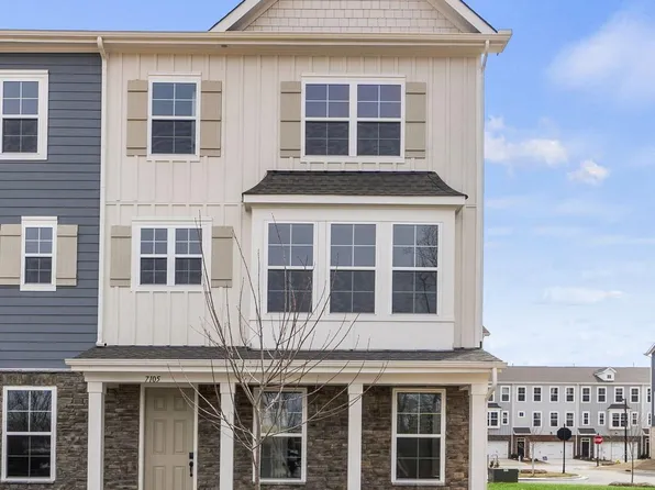 7105 Brookview Ln, Sherrills Ford, NC 28673