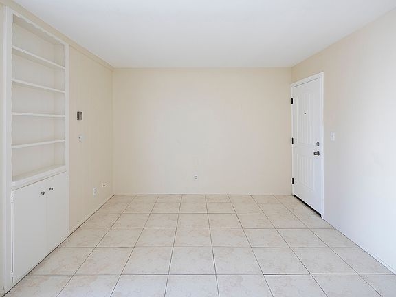 3rd image of 1671 Chalcedony St APT 7
