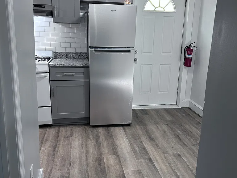 259A Lasalle Ave — Photo 6