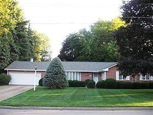 1st image of 616 Westridge Dr