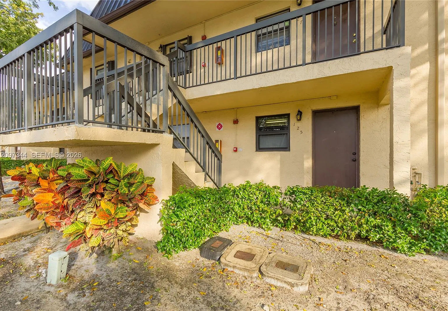 Pine Lake Three Condo — Photo 1