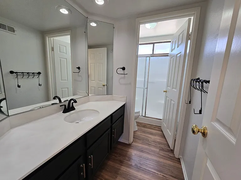 39354 Longhorn Ct — Photo 12