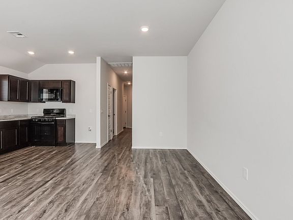 5th image of 11844 NW 94th Ter