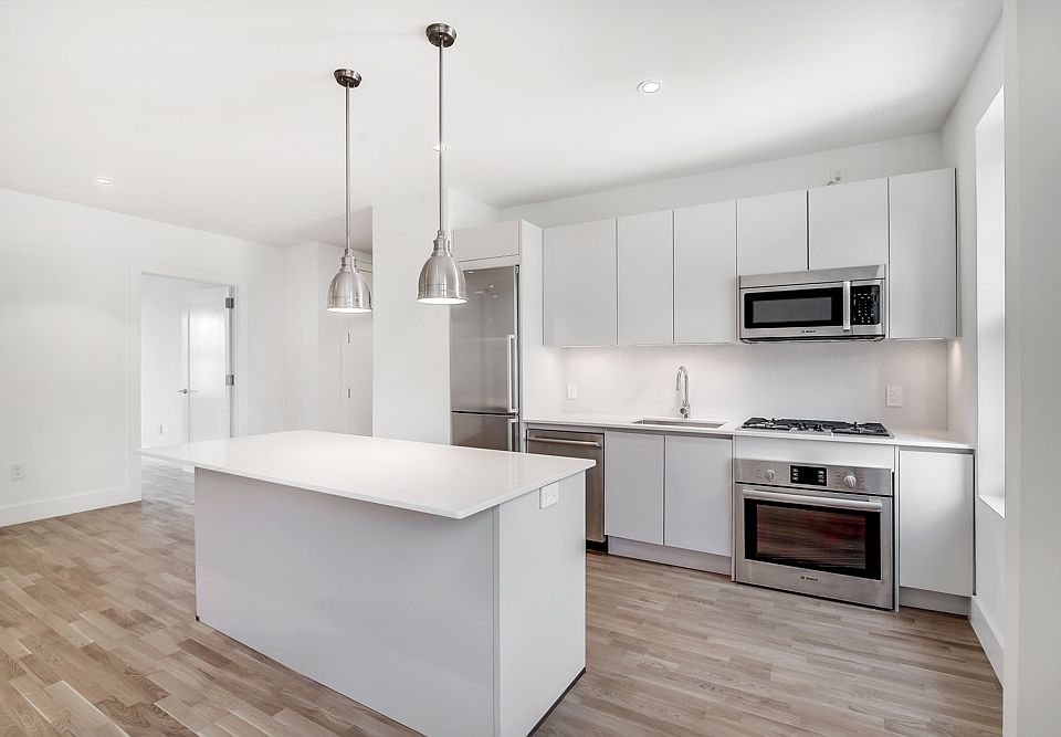 1st image of 95 Linden Blvd APT 040A
