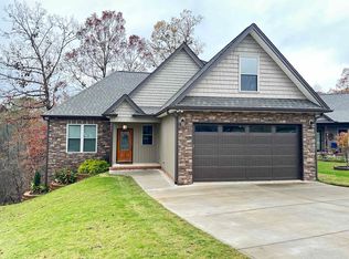 890 Affirmed Dr, Boiling Springs, SC 29316