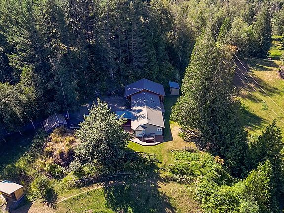 2nd image of 48522 Elk View Rd