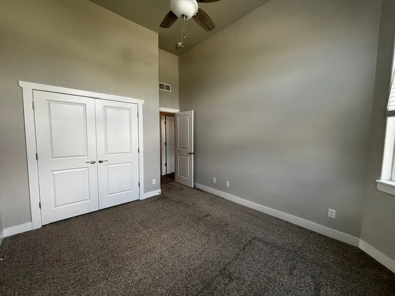 5505 Opal Dr — Photo 39