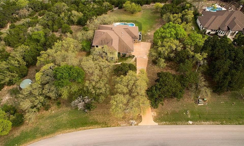 1st image of 699 Covered Bridge Dr