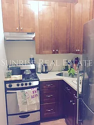 Rented by Sunrise Real Estate