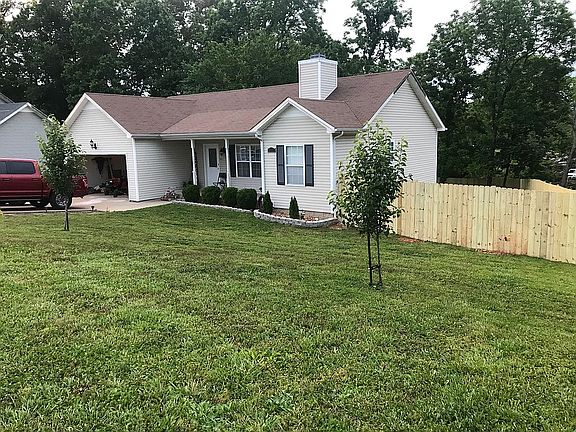 5th image of 325 Mills Dr