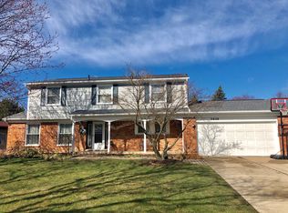 3859 Edgemont Dr, Troy, MI 48084