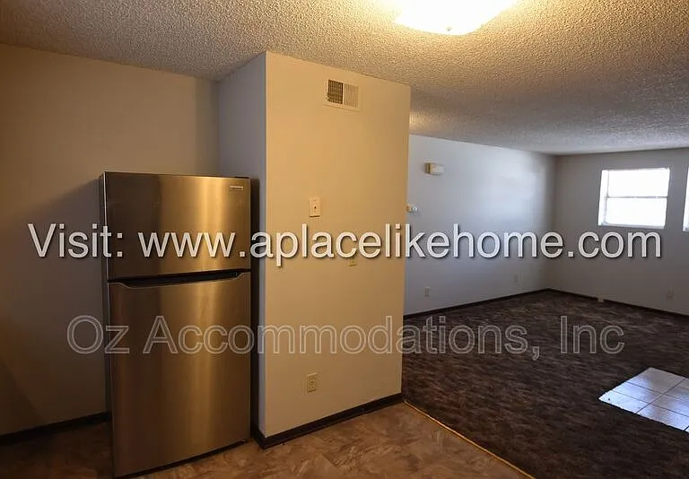 8201 Spring Valley Rd #15B — Photo 4