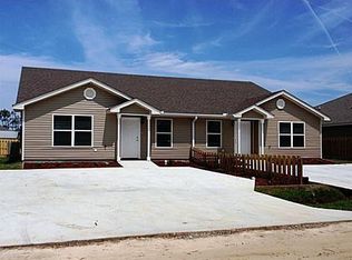 4050 Camellia St #A, Bay Saint Louis, MS 39520