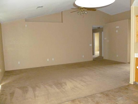 3rd image of 306 W Dove Ave