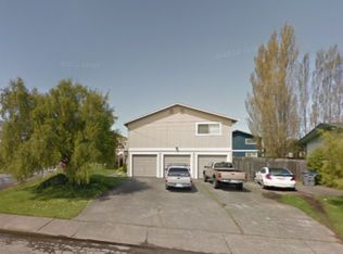 11 F St APT B, Arcata, CA 95521