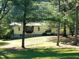 N11973 Newton Lake Rd, Athelstane, WI 54104