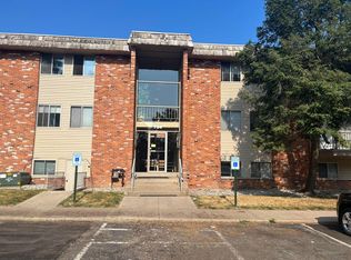 734 W Kilgore Rd APT 303, Kalamazoo, MI 49008