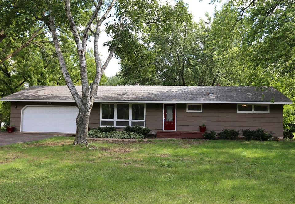 1st image of 10101 Crestridge Dr