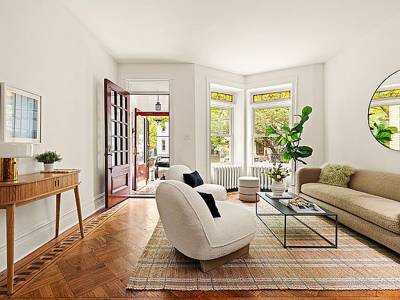 2nd image of 219 Fenimore St