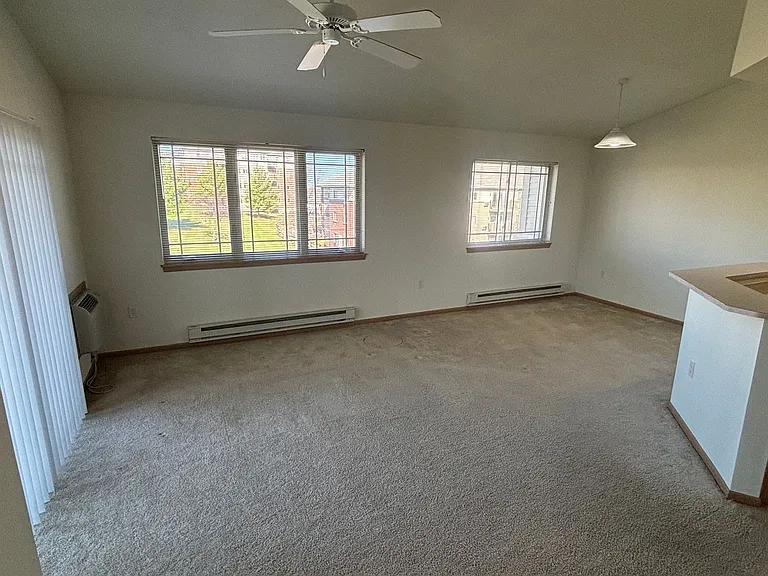 Prairie Crest Apartments — Photo 45