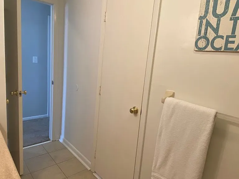 2228 Vista Cir — Photo 17