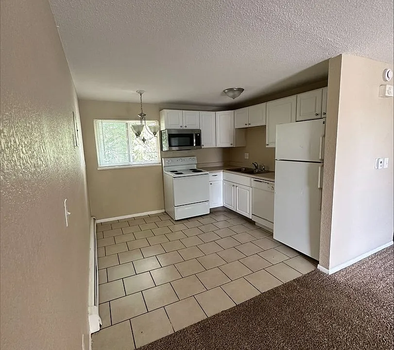 7080 Alegre Cir #1