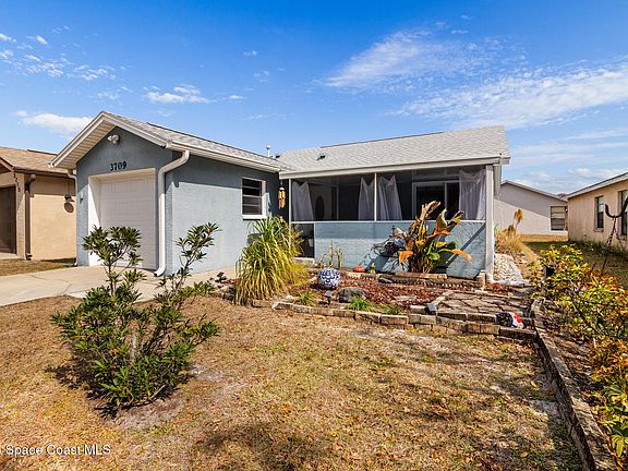 2nd image of 3709 Driftwood Dr