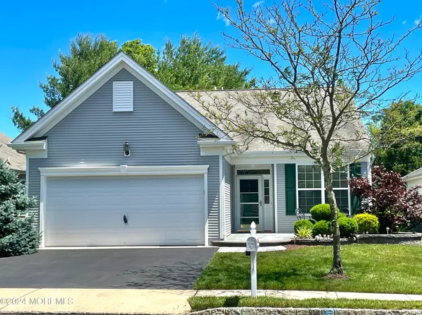 9 Moss Lane, Jackson, NJ 08527